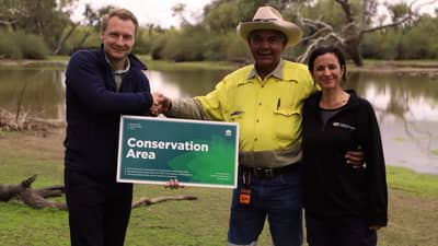 Minister Griffin with Phil Eulo and Brenda Duffy Naree Station.