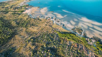 As their ancestors did, Wunambal Gaambera Traditional Owners and Uunguu Rangers are looking after Wundaagu (Saltwater) Country. By Russell Ord for Wunambal Gaambera Aboriginal Corporation