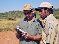 Uunguu Ranger Jason Adams with Healthy Country Manager Tom Vigilante. Photo by Annette Ruzicka.