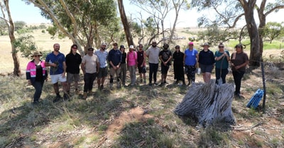 Djaara Traditional Custodians, DJAARA and Bush Heritage Staff on Djandak, Vic. Photo Bridget Mattingley.